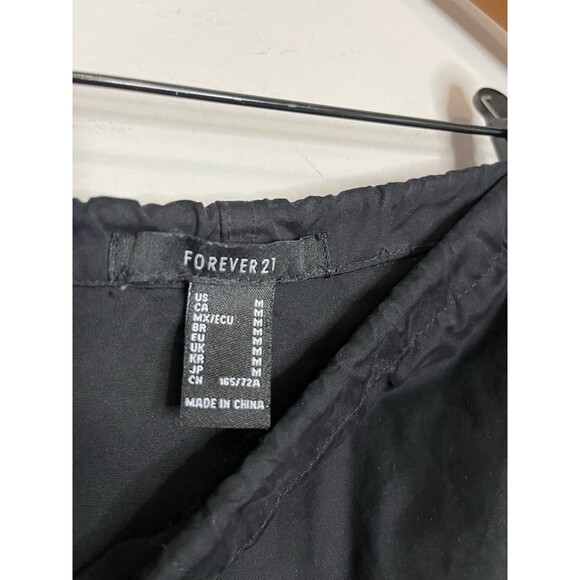 Forever 21 Women's Large Black Cargo Style Baggy Pants Pull Tab Waist & Ankles - Picture 6 of 9